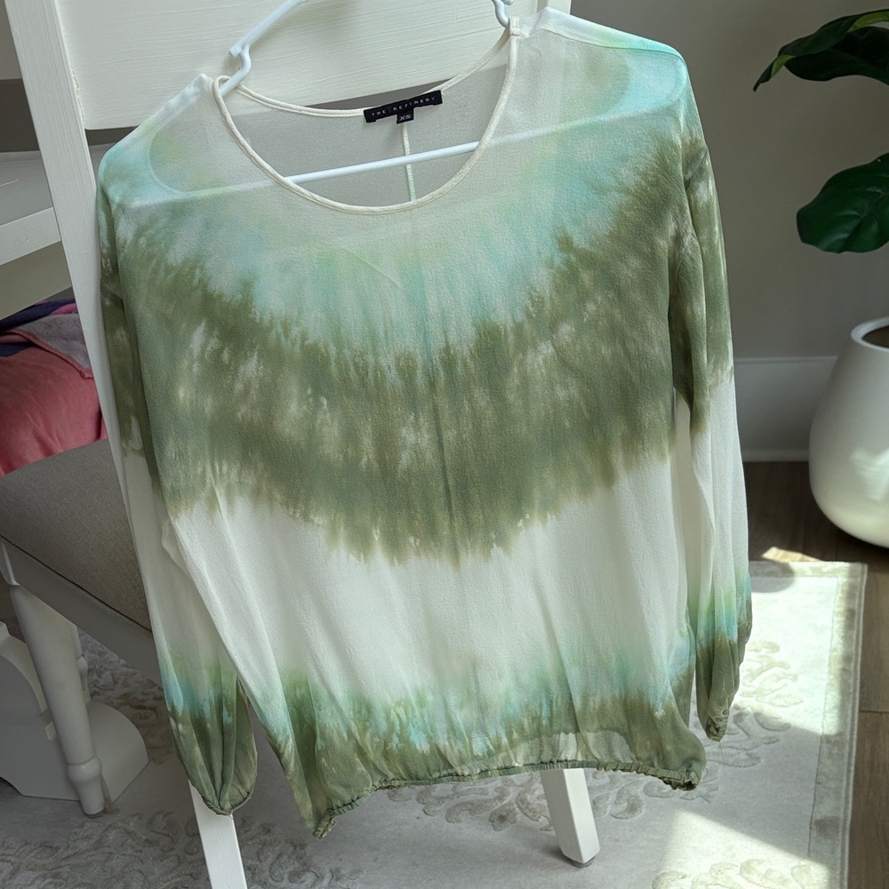 Saks Fifth Avenue Green and White Tie-Dye Blouse